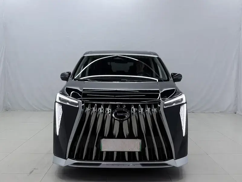 2024 GAC Trumpchi E9 с пробегом 55 000 км