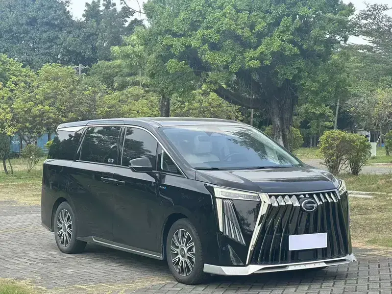 2023 GAC Trumpchi E9 с пробегом 90 900 км