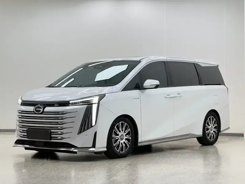 2023 GAC Trumpchi E9 с пробегом 82 800 км