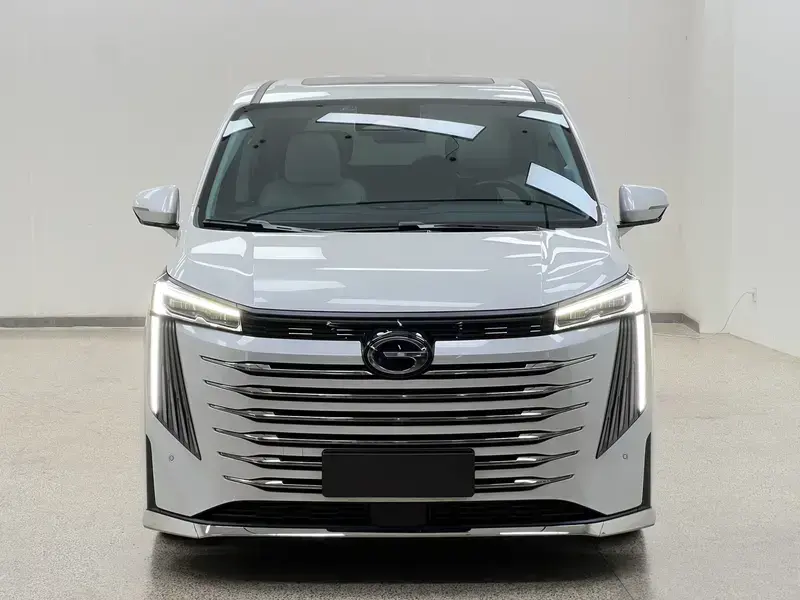 2023 GAC Trumpchi E9 с пробегом 82 800 км