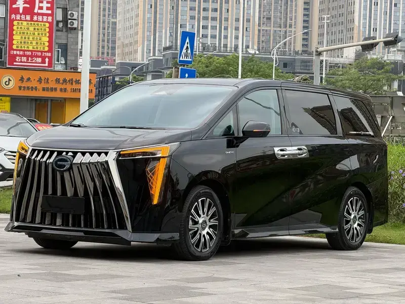 2023 GAC Trumpchi E9 с пробегом 54 000 км