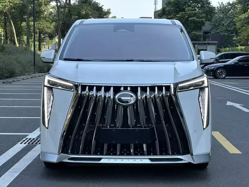 2023 GAC Trumpchi E9 с пробегом 90 000 км