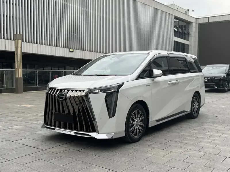 2024 GAC Trumpchi E9 с пробегом 25 200 км