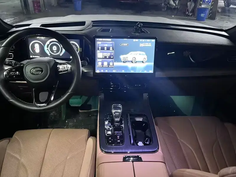 2024 GAC Trumpchi ES9 с пробегом 8 000 км