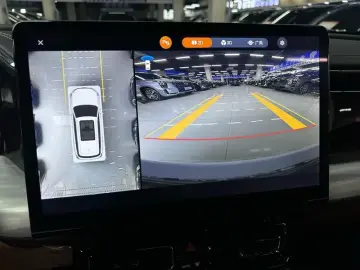 2024 GAC Trumpchi ES9 с пробегом 100 км
