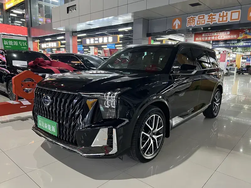 2024 GAC Trumpchi ES9 с пробегом 34 300 км