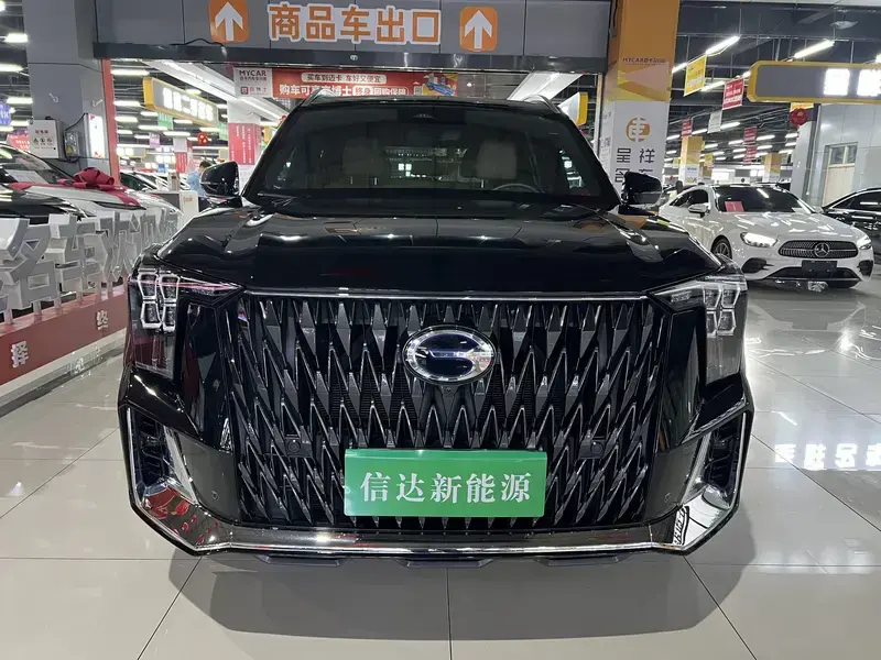 2024 GAC Trumpchi ES9 с пробегом 34 300 км