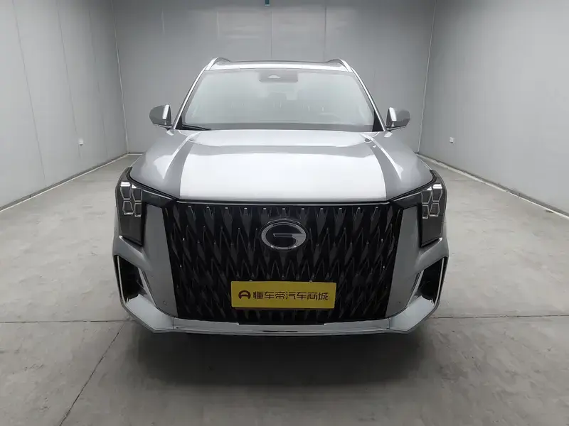 2024 GAC Trumpchi ES9 с пробегом 45 700 км