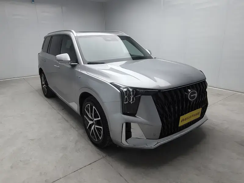 2024 GAC Trumpchi ES9 с пробегом 45 700 км