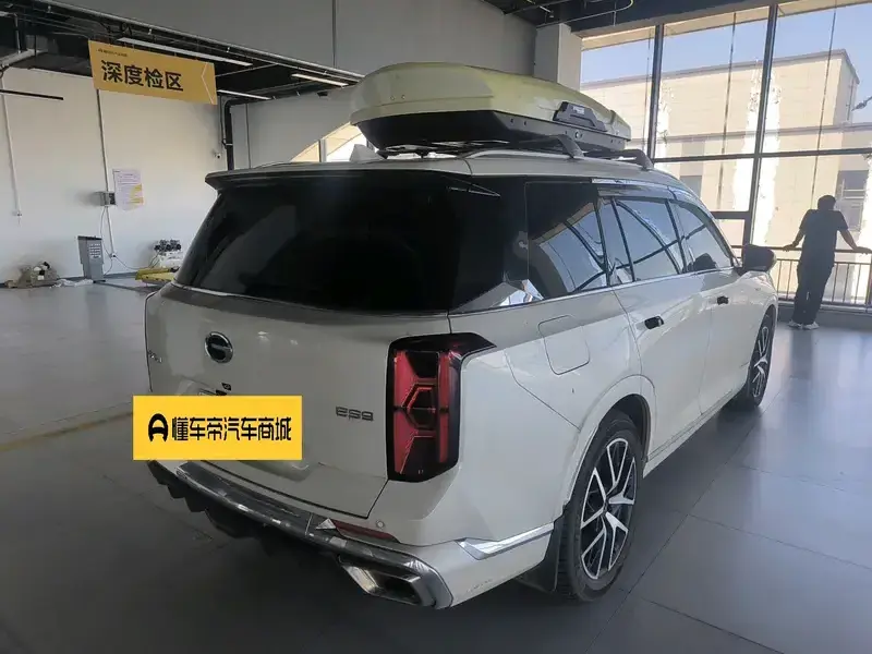 2024 GAC Trumpchi ES9 с пробегом 44 700 км