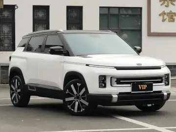 2022 Geely Icon с пробегом 19 000 км