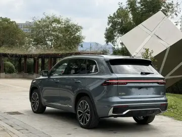 2026 Geely Monjaro с пробегом 3 000 км
