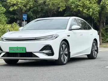 Geely Galaxy A7