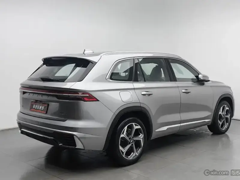 2024 Geely Monjaro с пробегом 33 600 км