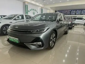 Geely Galaxy A7