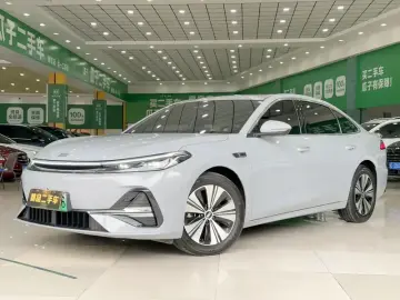 Geely Galaxy A7