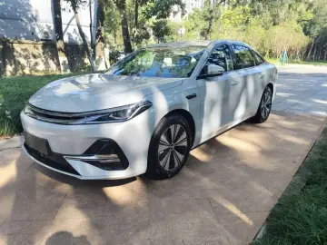 Geely Galaxy A7