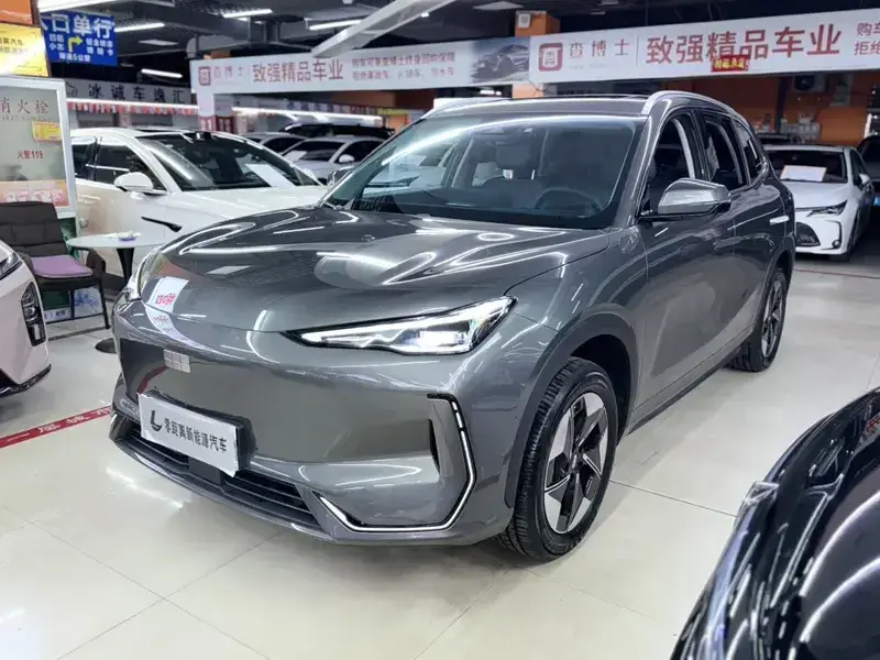 2026 Geely Galaxy E5 с пробегом 11 000 км