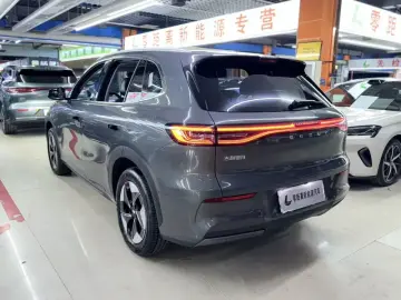 2026 Geely Galaxy E5 с пробегом 11 000 км