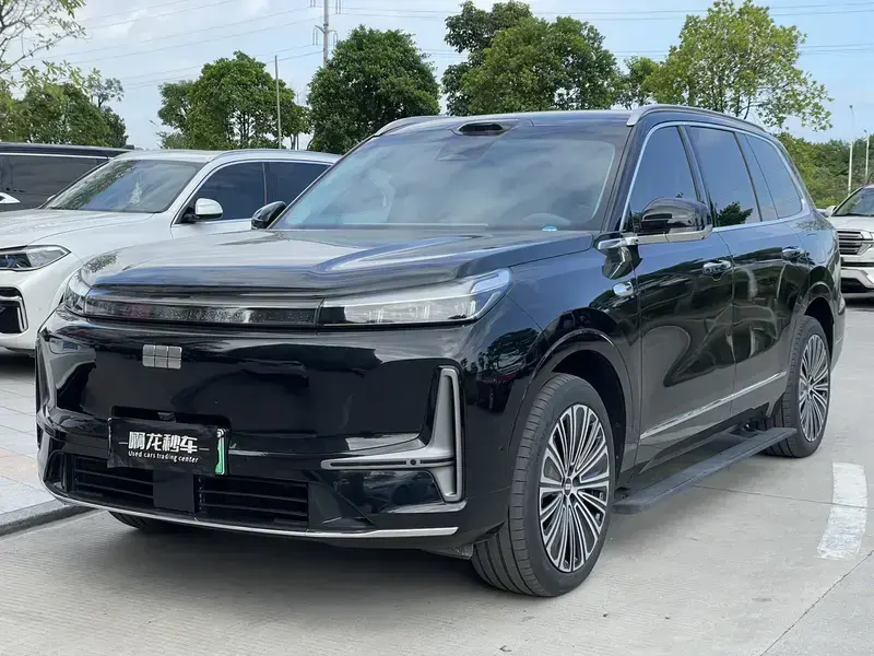 2025 Geely Galaxy M9 с пробегом 26 000 км