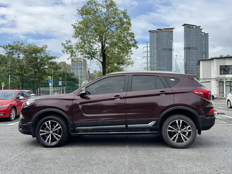 2019 Haima S5 с пробегом 44 000 км