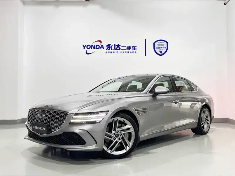 2024 Genesis G80 с пробегом 6 000 км