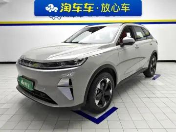 2025 Haval Xiaolong Max с пробегом 15 000 км
