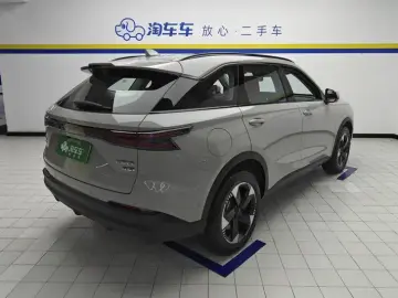 2025 Haval Xiaolong Max с пробегом 15 000 км