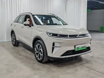 2025 Haval Xiaolong Max с пробегом 12 000 км