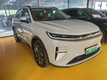 2025 Haval Xiaolong Max с пробегом 7 000 км