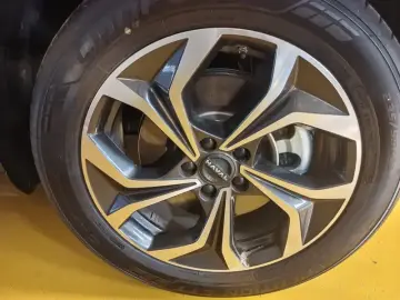 2025 Haval Xiaolong Max с пробегом 7 000 км