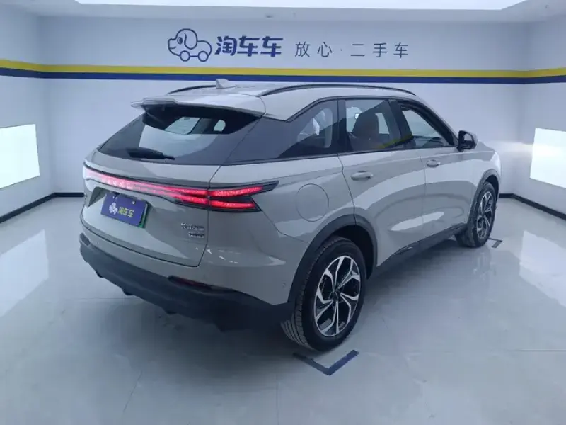 2025 Haval Xiaolong Max с пробегом 12 000 км