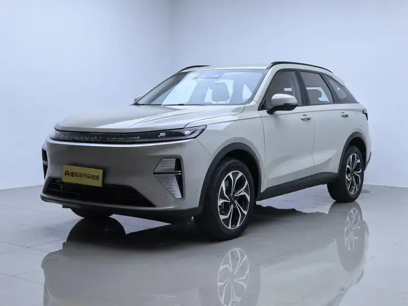 2025 Haval Xiaolong Max с пробегом 20 400 км