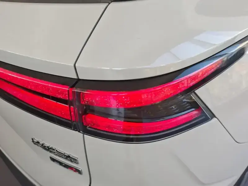 2025 Haval Xiaolong Max с пробегом 26 000 км