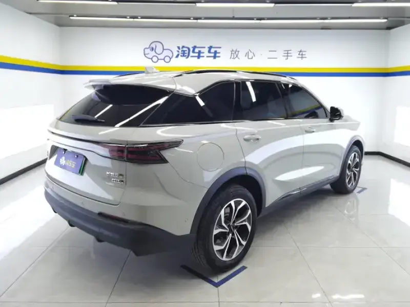 2025 Haval Xiaolong Max с пробегом 26 000 км