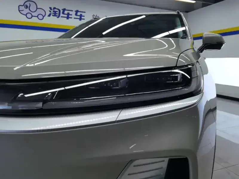 2025 Haval Xiaolong Max с пробегом 26 000 км