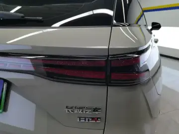 2025 Haval Xiaolong Max с пробегом 26 000 км