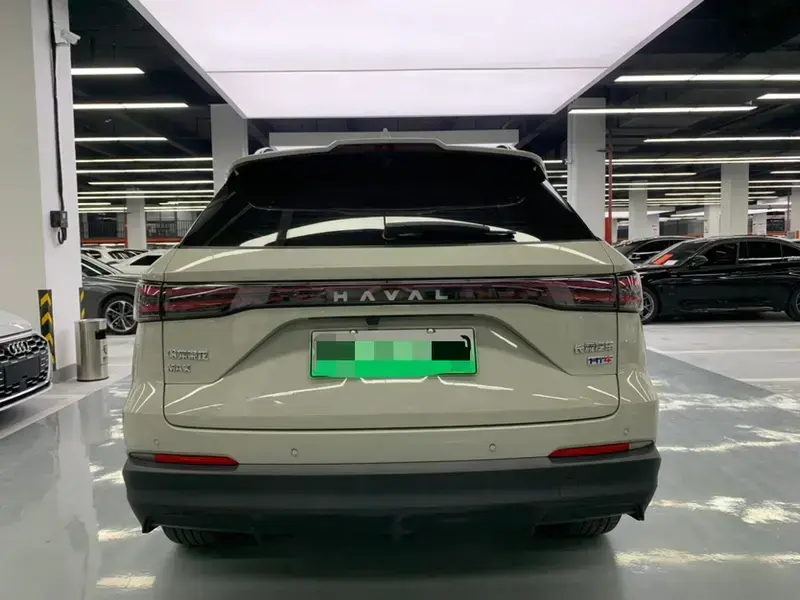 2025 Haval Xiaolong Max с пробегом 12 000 км