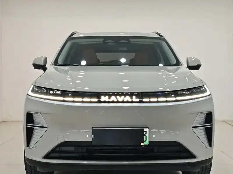 2025 Haval Xiaolong Max с пробегом 9 000 км