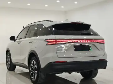 2025 Haval Xiaolong Max с пробегом 9 000 км