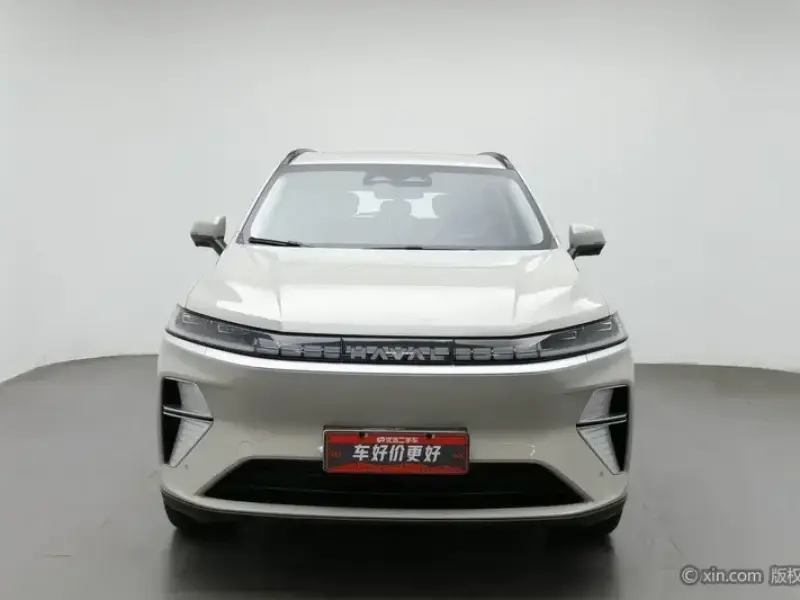 2025 Haval Xiaolong Max с пробегом 11 400 км