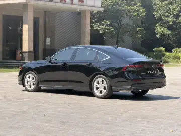 2023 Honda Accord с пробегом 17 800 км