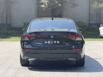 2023 Honda Accord с пробегом 17 800 км