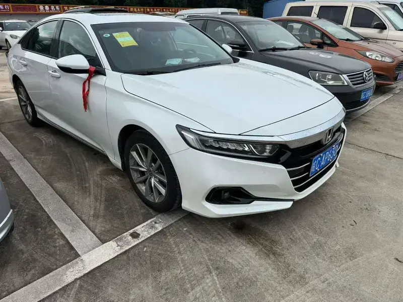 2023 Honda Accord с пробегом 3 900 км
