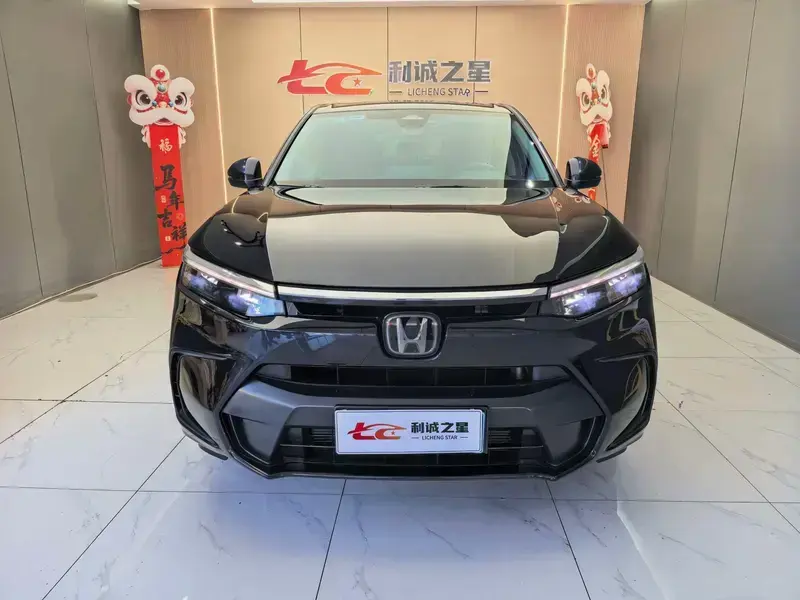 2025 Honda Breeze с пробегом 14 000 км