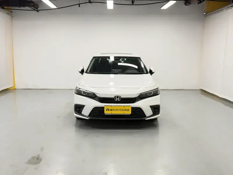 2023 Honda Civic с пробегом 33 100 км