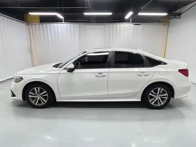 2023 Honda Civic с пробегом 33 100 км