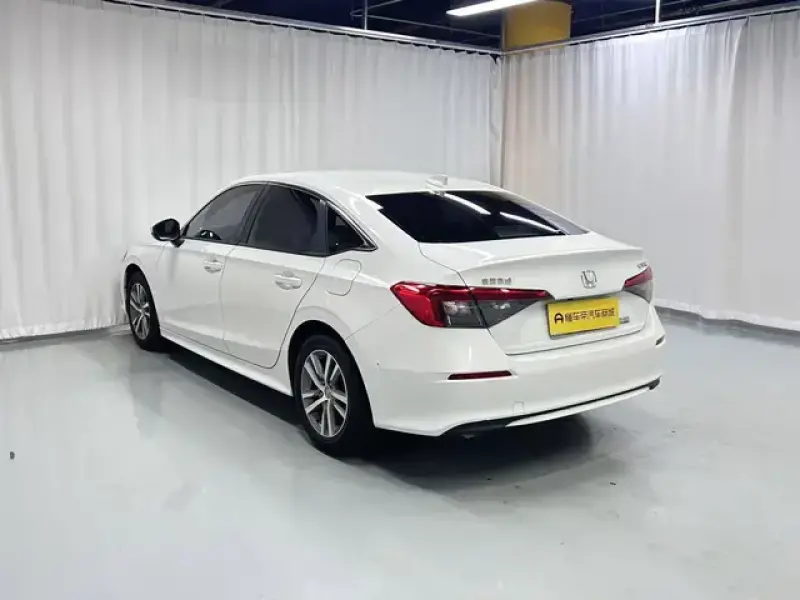 2023 Honda Civic с пробегом 33 100 км