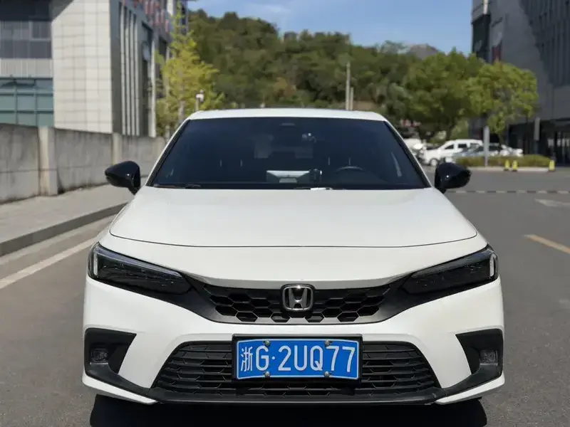 2023 Honda Civic с пробегом 20 000 км