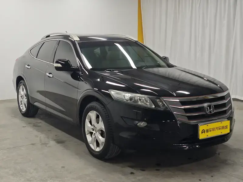 2012 Honda Crosstour с пробегом 58 400 км